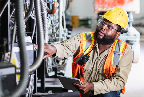 Best Electrical Outlet Repair  in Louisiana, MO